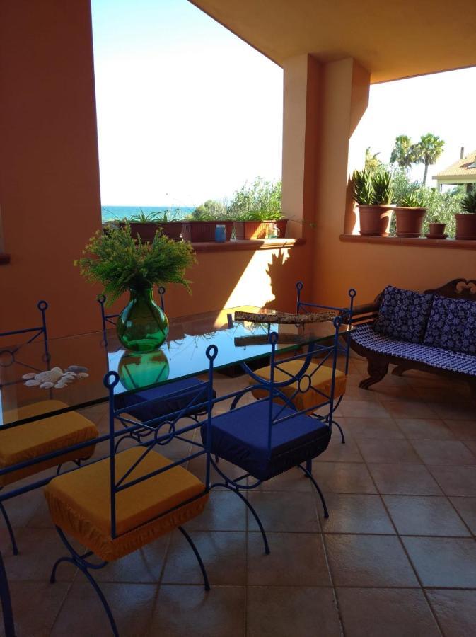 Casa Bon' Aria Fronte Mare Sud Sardegna Villa La Maddalena  Luaran gambar