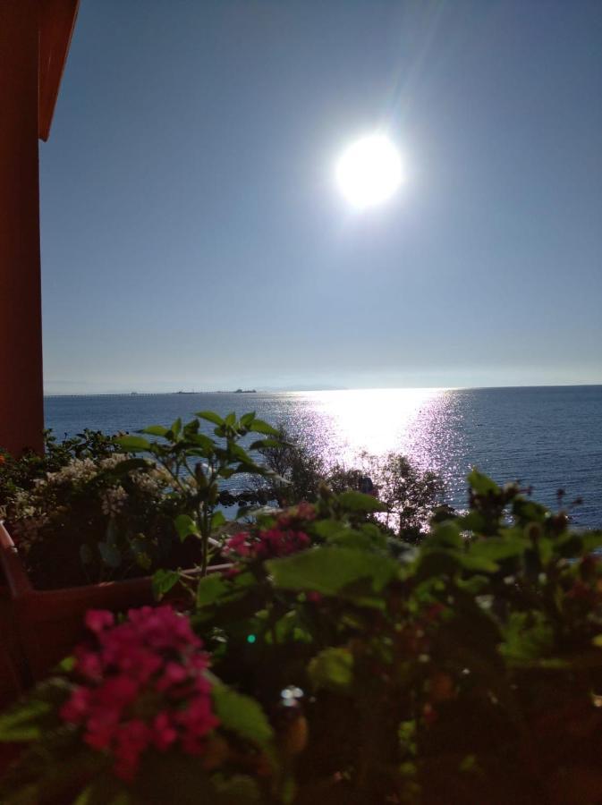 Casa Bon' Aria Fronte Mare Sud Sardegna Villa La Maddalena  Luaran gambar
